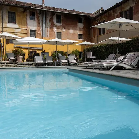 Al Castello Hotel Sillavengo