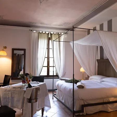 Hotell Al Castello Sillavengo