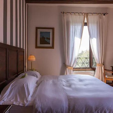 Al Castello Отель