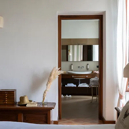 Hotell Al Castello Sillavengo