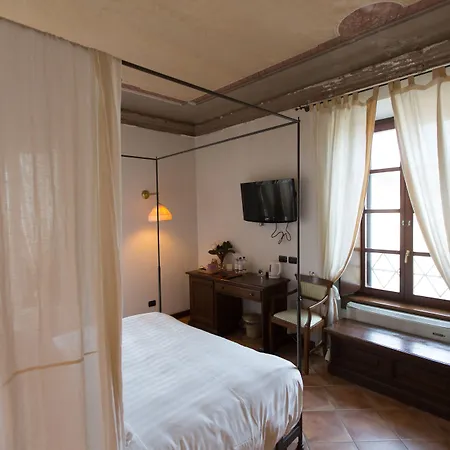 Al Castello Силлавенго