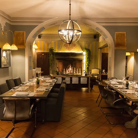 Al Castello Силлавенго