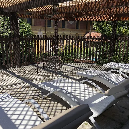 Al Castello Отель Силлавенго